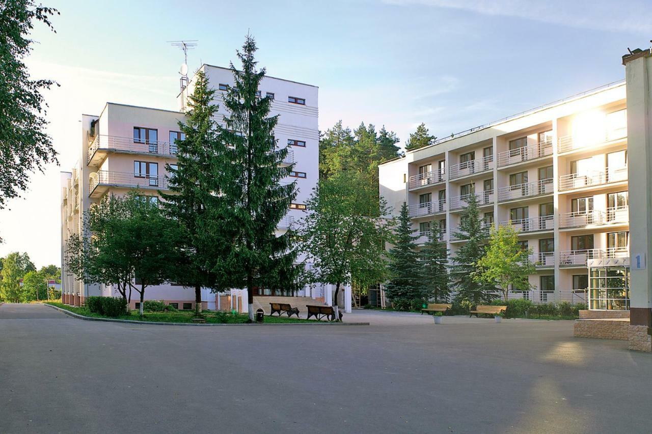 Yaroslavl Park-Hotel Krasnye Tkachi Esterno foto